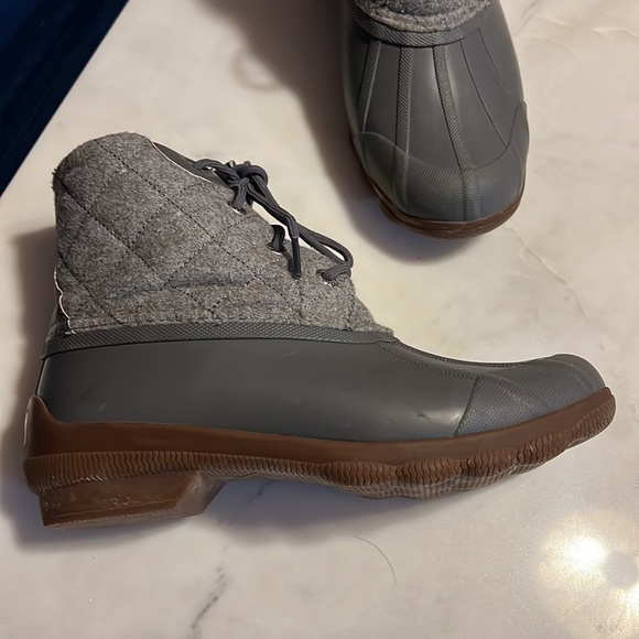 Sperry Duck Boots in Grey Flanel Size 5.5 - Picture 5 of 13